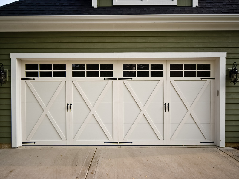 Steel garage door showing material and finish options
